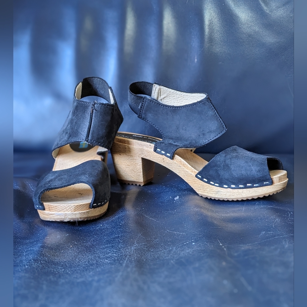 MOHEDA SWEDISH Clog Sandals | Black Nubuck Suede Leather | Wood Platform, EU 37